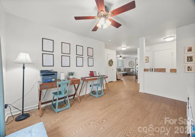5th image of 5022 Meanna Dr, Clover, SC 29710 | MLS# 4407232
