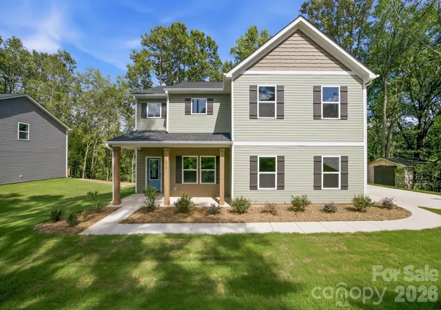 1st image of 312 North St, Dallas, NC 28034 | MLS# 4407235