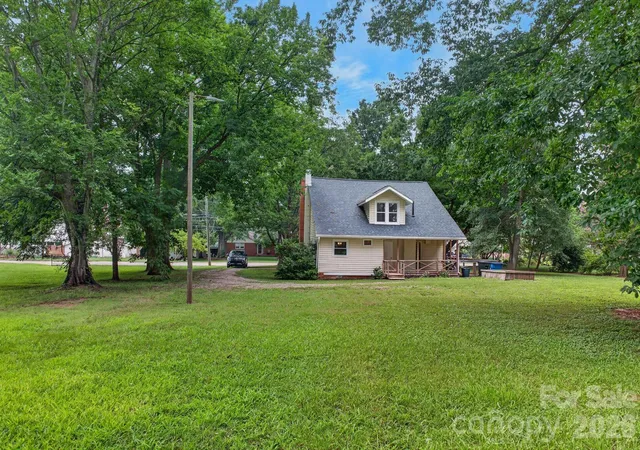 39th image of 413 W Main St, Cleveland, NC 27013 | MLS# 4407248