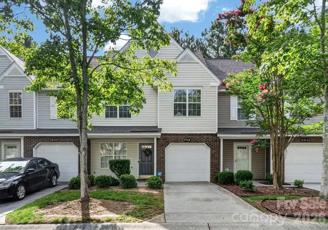 Photo 2 of Townhouse for sale at 8318 Christmas Ct, Charlotte, NC 28216 | MLS# 4407255 | Listing updated on 2026-09-07