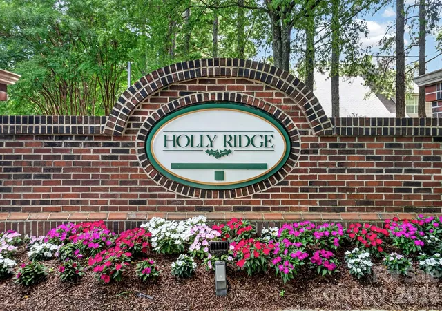 Photo 3 of Townhouse for sale at 8318 Christmas Ct, Charlotte, NC 28216 | MLS# 4407255 | Listing updated on 2026-09-07
