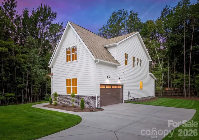 3rd image of 2311 Chateau Ct, Matthews, NC 28105 | MLS# 4407256