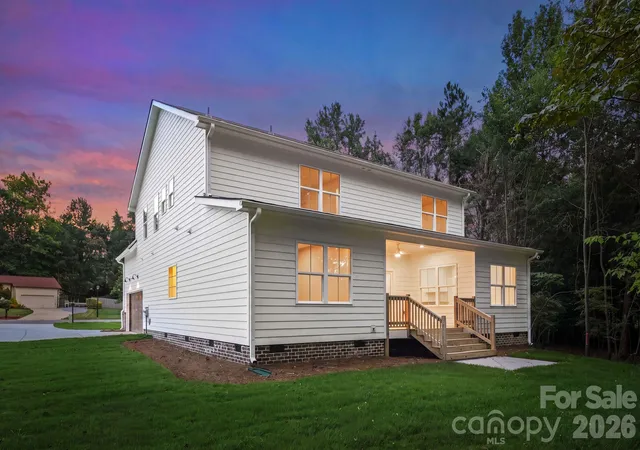 4th image of 2311 Chateau Ct, Matthews, NC 28105 | MLS# 4407256