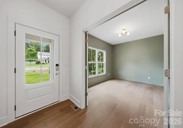 5th image of 2311 Chateau Ct, Matthews, NC 28105 | MLS# 4407256