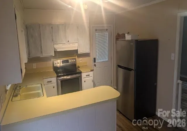 Photo 4 of Single family home for sale at 608 Catawba St, Chester, SC 29706 | MLS# 4407269 | Listing updated on 2026-08-14