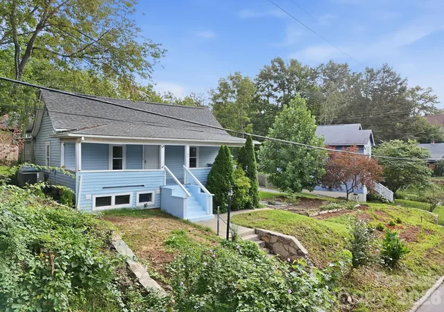 4th image of 67 Montana Ave, Asheville, NC 28806 | MLS# 4407271