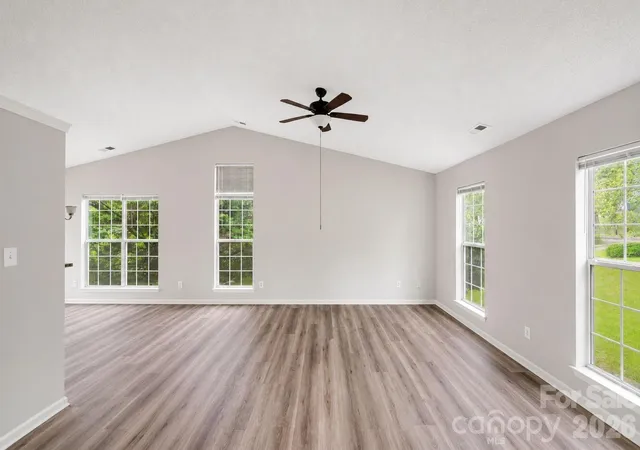 Photo 3 of Single family home for sale at 1828 Sugar Holw Dr, Charlotte, NC 28214 | MLS# 4407302 | Listing updated on 2026-10-05