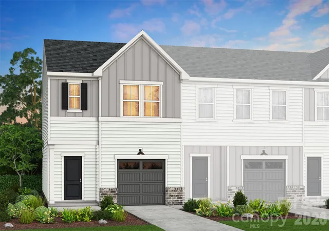 1st image of 12116 Oak St, Charlotte, NC 28269 | MLS# 4407309