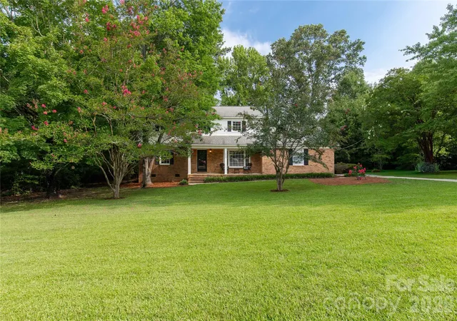 2nd image of 1214 Hawthorne Rd, Lancaster, SC 29720 | MLS# 4407326