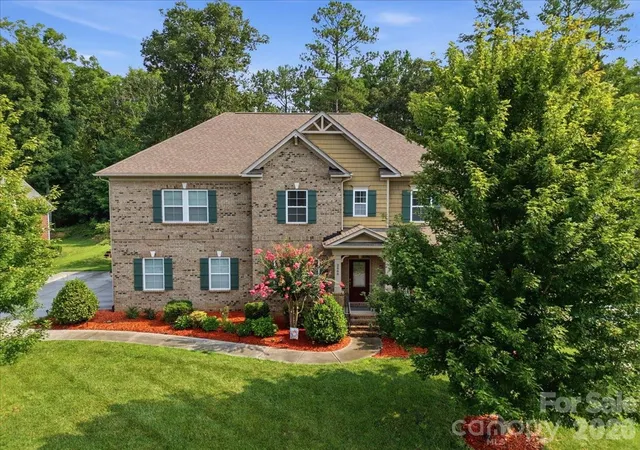 Photo 1 of Single family home for sale at 2666 Stonewood View, Kannapolis, NC 28081 | MLS# 4407342 | Listing updated on 2026-08-12