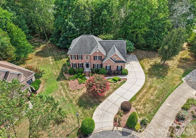 2nd image of 4523 Brent Wood Dr, Belmont, NC 28012 | MLS# 4407343