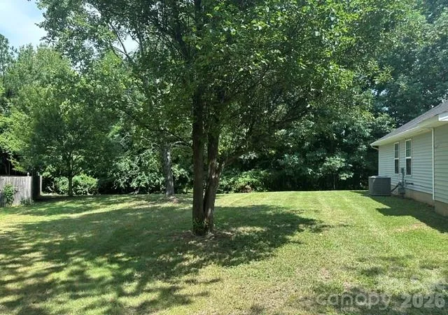 3rd image of 9022 Brad Ct, Matthews, NC 28104 | MLS# 4407357