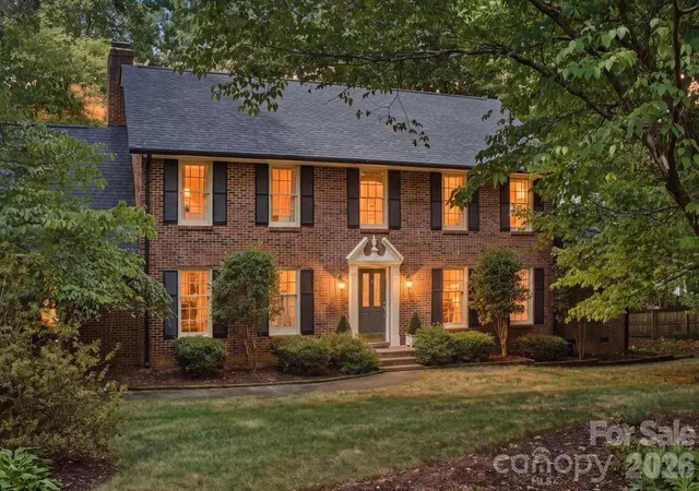 Photo 1 of Single family home for sale at 5138 Panhandle Cir, Matthews, NC 28104 | MLS# 4407389 | Listing updated on 2026-09-22
