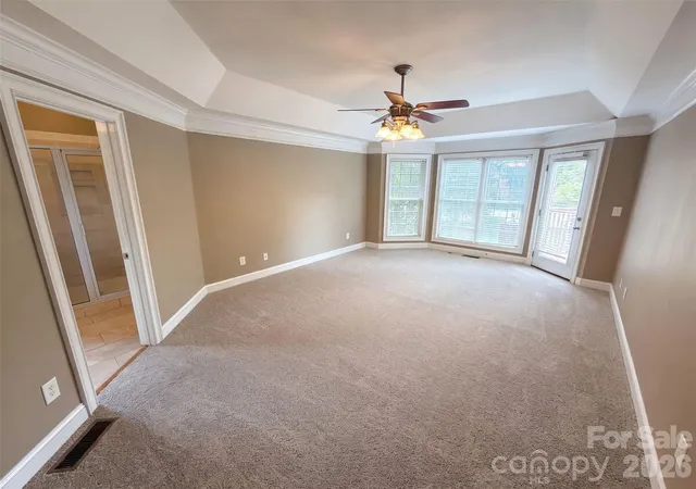 Photo 3 of Sale Pending at 9721 Arlington Oaks Dr, Charlotte, NC 28227 | MLS# 4407398 | Listing updated on 2026-09-24
