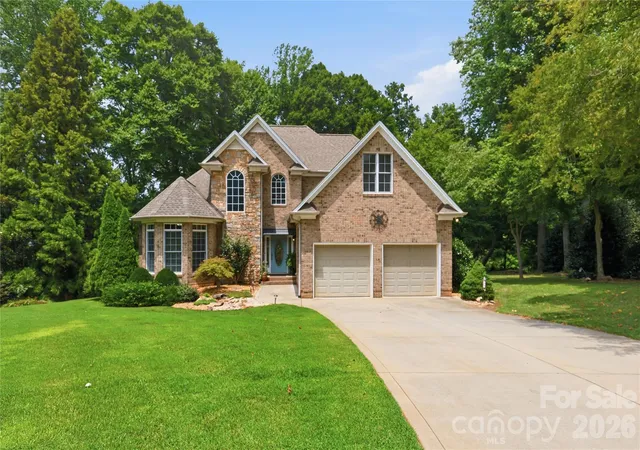 1st image of 4029 Foxes Trl, Cramerton, NC 28032 | MLS# 4407400