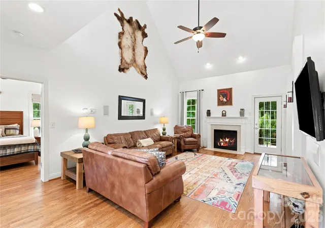 4th image of 4029 Foxes Trl, Cramerton, NC 28032 | MLS# 4407400