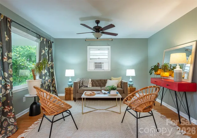 Photo 4 of Single family home for sale at 732 Fairview Rd, Asheville, NC 28803 | MLS# 4407474 | Listing updated on 2026-08-17