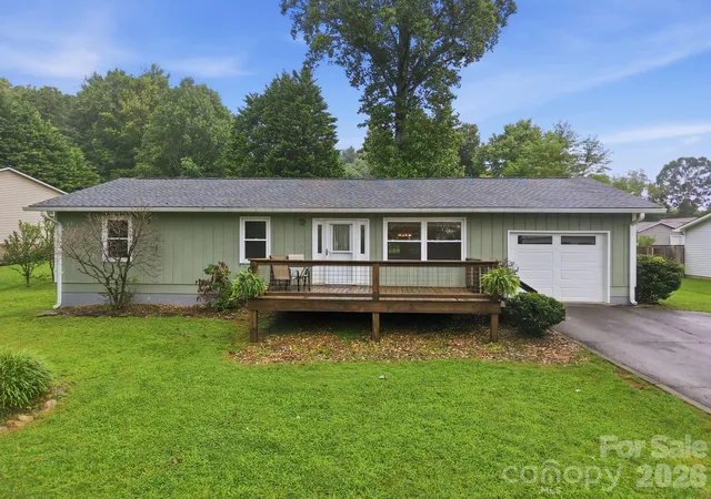 Photo 1 of Single family home for sale at 62 Hunters Field Ln, Mills River, NC 28759 | MLS# 4407487 | Listing updated on 2026-09-22