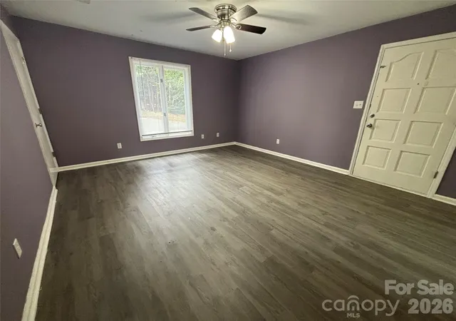 Listing Photo 4 - Condo for sale in building located at 1920 Countrymens Ct, Charlotte, NC 28210 - Unit #4
