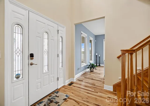 Photo 3 of Single family home for sale at 36 Ivy Cvs Rd, Fairview, NC 28730 | MLS# 4407514 | Listing updated on 2026-09-04