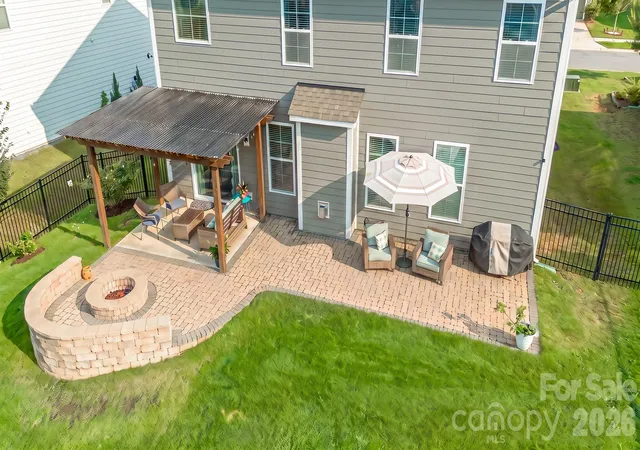 2nd image of 2073 Saddlebred Dr, Iron Station, NC 28080 | MLS# 4407522