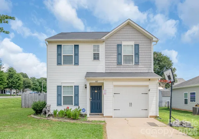 Photo 2 of Sale Pending at 107 Olivia Ln, Lincolnton, NC 28092 | MLS# 4407526 | Listing updated on 2026-09-02