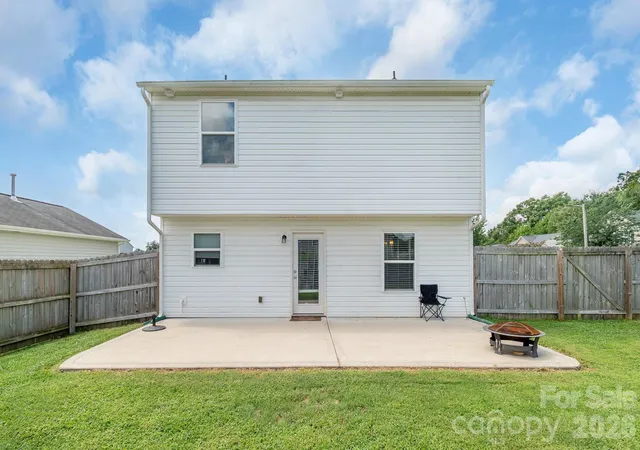 Photo 4 of Sale Pending at 107 Olivia Ln, Lincolnton, NC 28092 | MLS# 4407526 | Listing updated on 2026-09-02