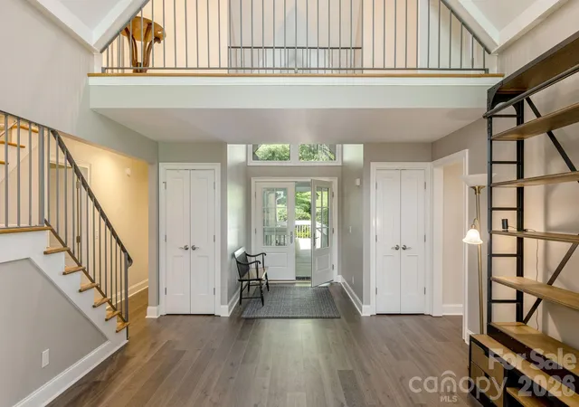 3rd image of 128 Overlook Dr, Flat Rock, NC 28731 | MLS# 4407562