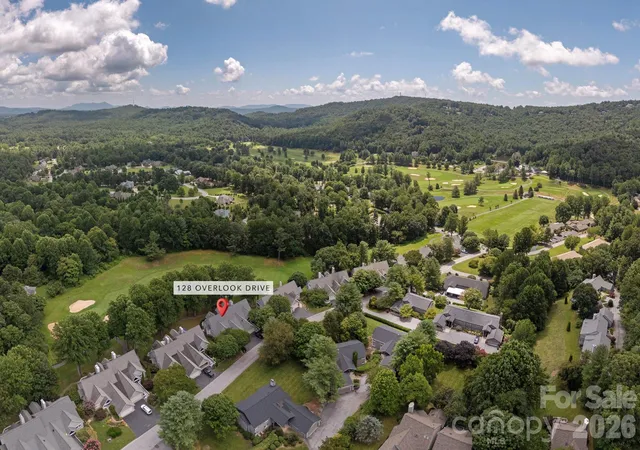 38th image of 128 Overlook Dr, Flat Rock, NC 28731 | MLS# 4407562