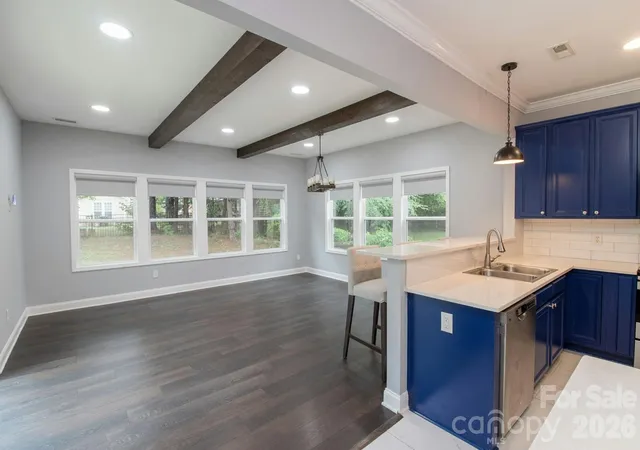 Photo 3 of Single family home for sale at 1573 Wilburn Park Ln Nw, Charlotte, NC 28269 | MLS# 4407565 | Listing updated on 2026-09-29