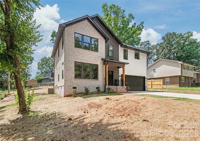 3rd image of 112 Cherokee Ln, Indian Trail, NC 28079 | MLS# 4407571