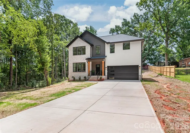 4th image of 112 Cherokee Ln, Indian Trail, NC 28079 | MLS# 4407571