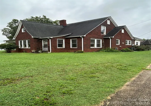 Photo 1 of Single family home for sale at 2435 Sherrills Frd Rd, Salisbury, NC 28147 | MLS# 4407578 | Listing updated on 2026-09-18