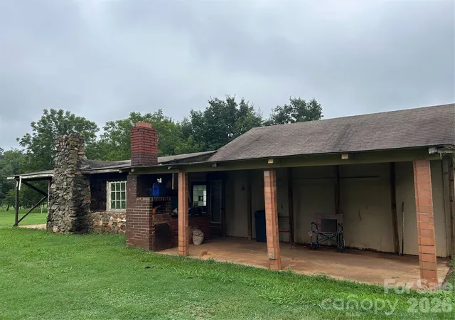 Photo 4 of Single family home for sale at 2435 Sherrills Frd Rd, Salisbury, NC 28147 | MLS# 4407578 | Listing updated on 2026-09-18