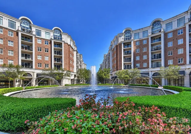 Photo 1 of Condo for sale at 4625 Piedmont Row Dr #401, Charlotte, NC 28210 | MLS# 4407585 | Listing updated on 2026-08-25