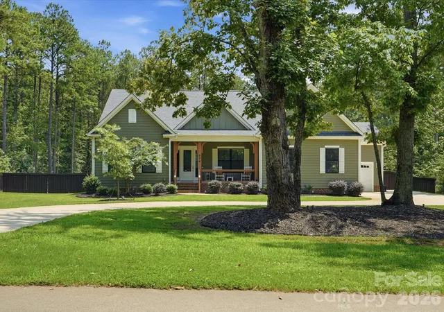 Photo 33 of Single family home for sale at 574 Shepherd Ln, Clover, SC 29710 | MLS# 4407603 | Listing updated on 2026-09-02