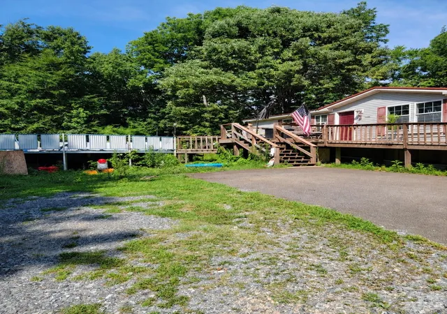 Photo 2 of Single family home for sale at 5326 Forestwinds Dr, York, SC 29745 | MLS# 4407622 | Listing updated on 2026-08-27