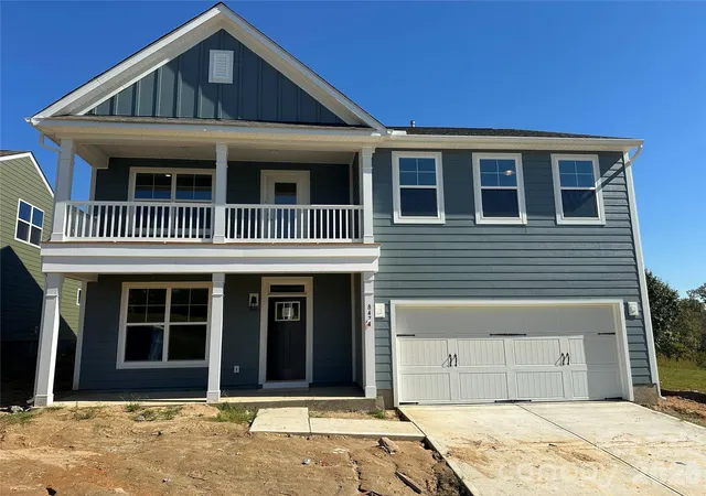 Photo 1 of Single family home for sale at 8474 Acadia Pkwy, Sherrills Ford, NC 28673 | MLS# 4407623 | Listing updated on 2026-10-24