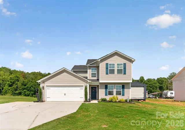 Photo 1 of Single family home for sale at 2561 Taylor Rd, Shelby, NC 28152 | MLS# 4407635 | Listing updated on 2026-08-30