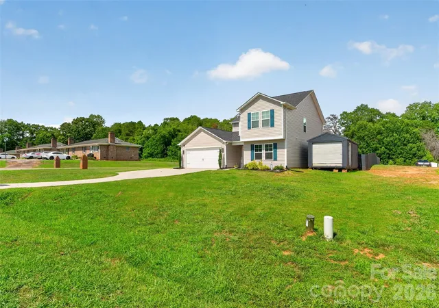 Photo 38 of Single family home for sale at 2561 Taylor Rd, Shelby, NC 28152 | MLS# 4407635 | Listing updated on 2026-08-30