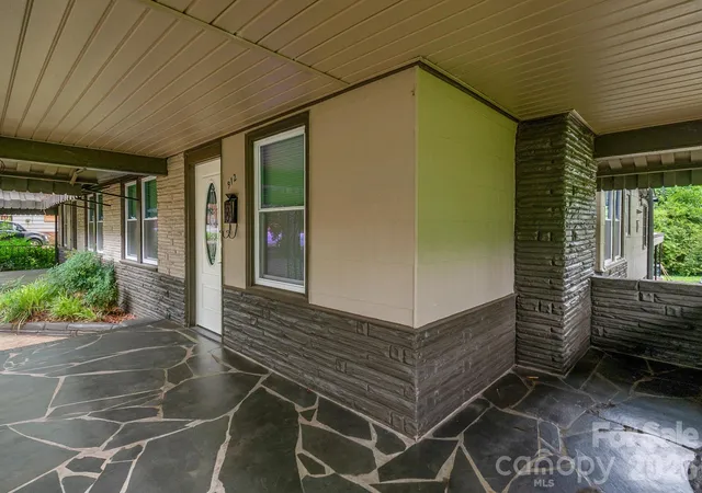 Photo 3 of Multi family home for sale at 912 Rankin Ave, Gastonia, NC 28052 | MLS# 4407676 | Listing updated on 2026-07-25