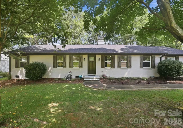 Photo 1 of Single family home for sale at 1053 Christopher Cir, Rock Hill, SC 29730 | MLS# 4407699 | Listing updated on 2026-09-25