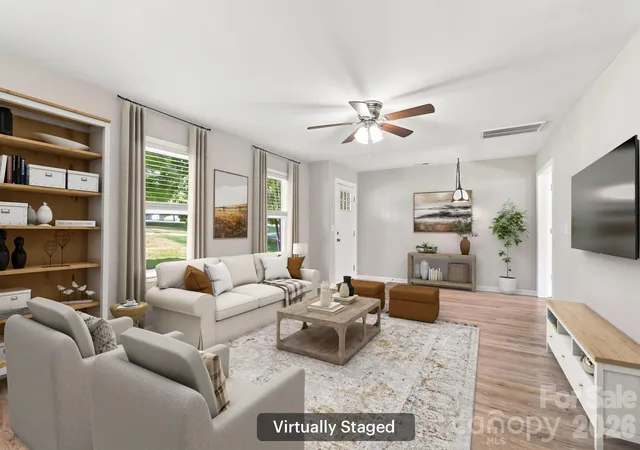 Photo 4 of Single family home for sale at 1053 Christopher Cir, Rock Hill, SC 29730 | MLS# 4407699 | Listing updated on 2026-10-05