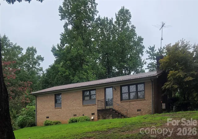 1st image of 2734 Orchard St, Newton, NC 28658 | MLS# 4407712
