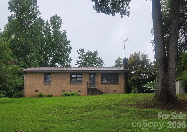 2nd image of 2734 Orchard St, Newton, NC 28658 | MLS# 4407712