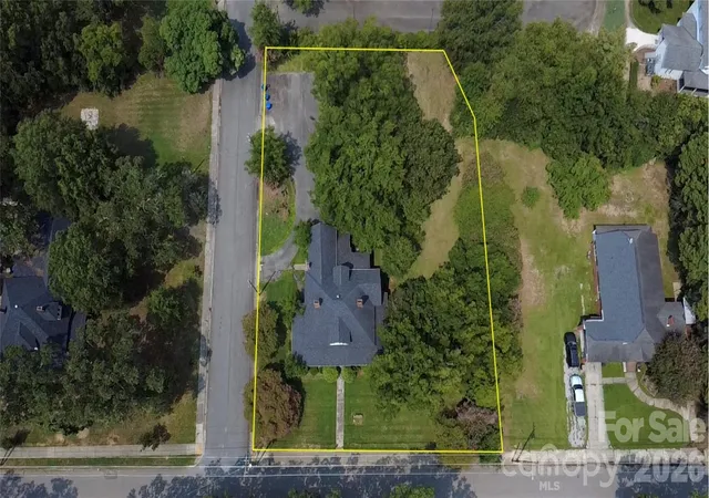 Photo 2 of Single family home for sale at 108 S Main St, Wingate, NC 28174 | MLS# 4407726 | Listing updated on 2026-08-04