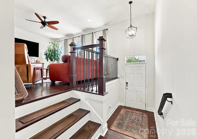 Photo 3 of Townhouse for sale at 400 Belton St, Charlotte, NC 28209 | MLS# 4407728 | Listing updated on 2026-09-21