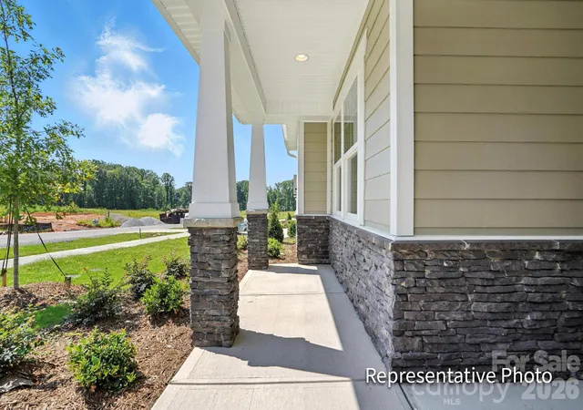 Photo 3 of Sale Pending at 5083 Mclaughlin Loop, Waxhaw, NC 28173 | MLS# 4407729 | Listing updated on 2026-07-31