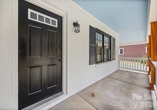 Photo 2 of Single family home for sale at 1620 Saluda Rd, Chester, SC 29706 | MLS# 4407740 | Listing updated on 2026-10-03