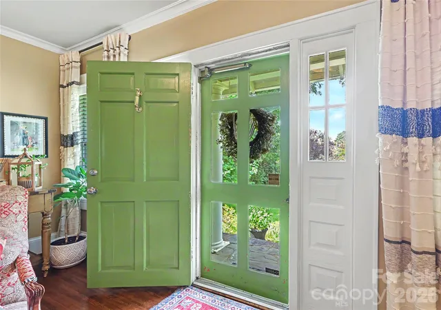 Photo 3 of Single family home for sale at 2527 Sharon Rd, Charlotte, NC 28211 | MLS# 4407743 | Listing updated on 2026-08-10
